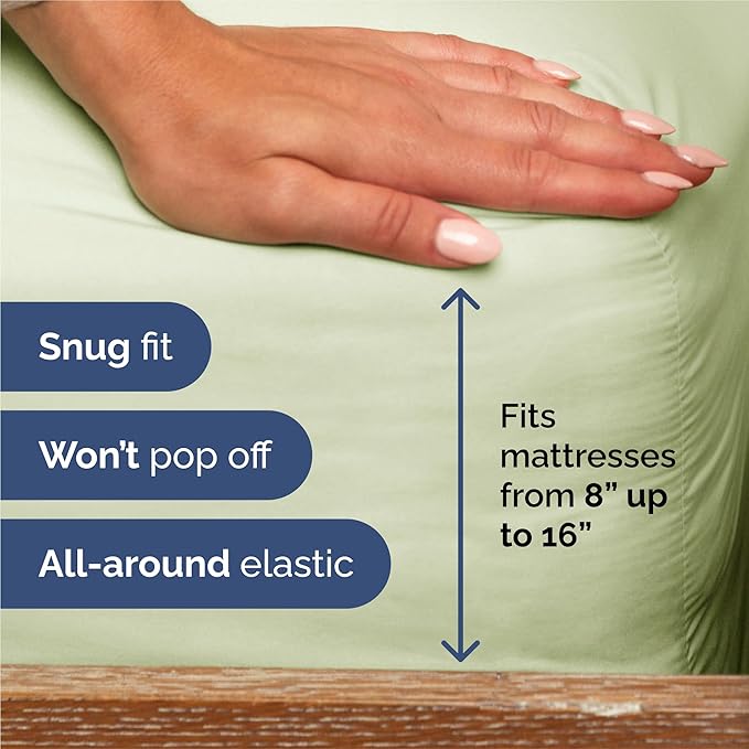 King Size 4 Piece Sheet Set - Comfy Breathable & Cooling Sheets - Hotel Luxury Bed Sheets for Women & Men - Deep Pockets, Easy-Fit, Soft & Wrinkle Free Sheets - Light Sage Green Oeko-Tex Bed Sheet Set