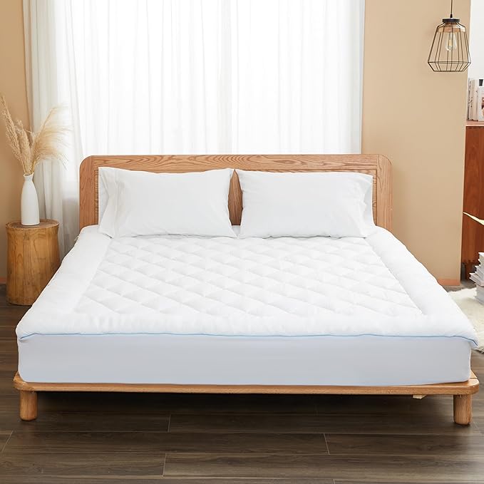 Full Mattress Pad Extra Thick Cotton Mattress Topper Quilted Fitted Mattress Cover 18-22" Deep Pocket Down Alternative Pillow Top Fluffy & Breathable (54x75 Inches, White, Thick)