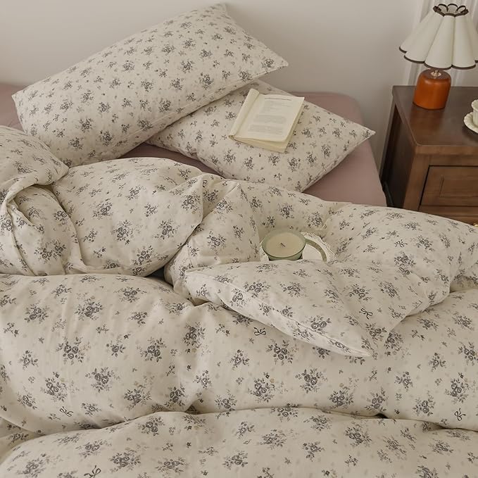 VM VOUGEMARKET King Size Double Layer Gauze Duvet Cover Set, Off-White Duvet Cover with Gray Floral Prints Bedding Set for Cottagecore Decor