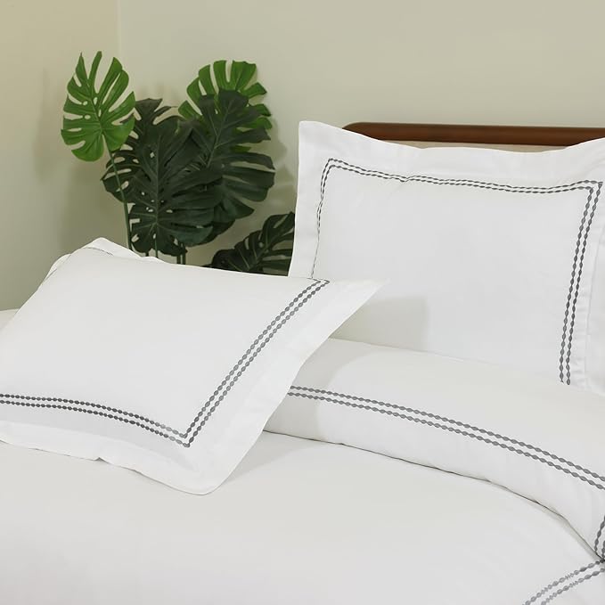 Dreamology White Duvet Cover Luxury Hotel Quality Bedding Set 100% Cotton Embroidered Duvet Covers with 2 Pillow Shams Hypoallergenic Zipper Closure 3 Pieces Duvet Set (Grey T-200, Queen)