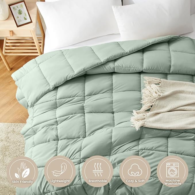 Homelike Moment Comforters Queen Size - Green Duvet Insert Down Alternative Bed Queen Comforter, Lightweight Bedding Comforter Full Size Quilted Soft All Season Solid Green