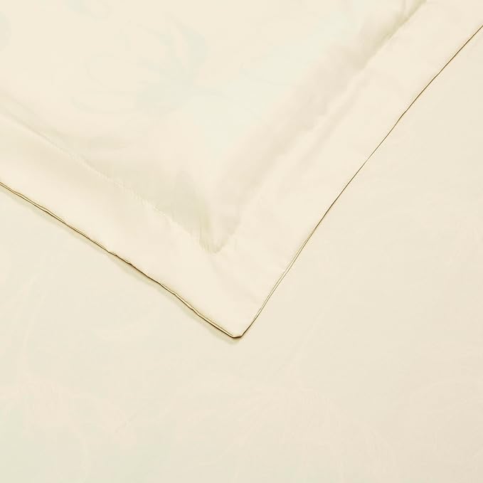 Amazon Basics Lightweight Microfiber 3-Piece Duvet Cover Set with Zipper Closure, King, Beige, Solid