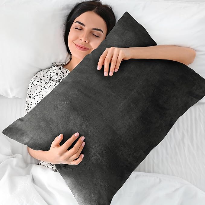 BEDELITE Flannel Pillow Cases Queen Size Set of 2, Super Soft Fleece Pillowcases with Zipper for Bedroom, Sofa, Couch,Luxury Cozy Velvet Pillow Shams for All Seasons(20x30 Inches,Dark Gray)