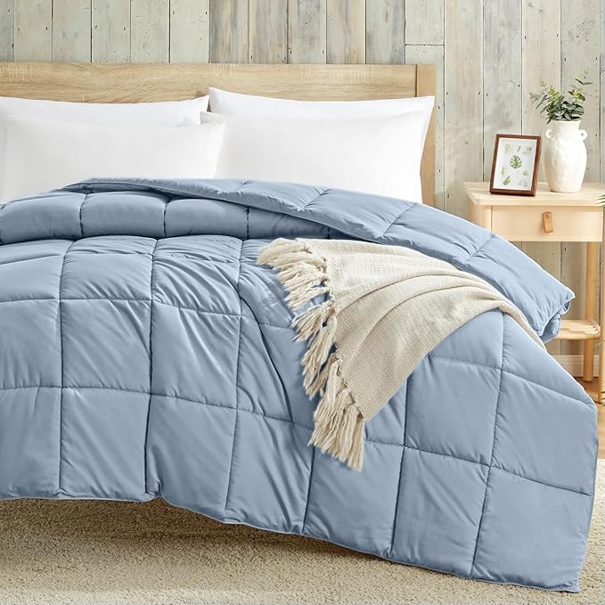Homelike Moment Comforter King Size - Blue Duvet Insert Down Alternative Bed King Comforter, Lightweight Bedding Comforters Quilted Soft All Season Blue