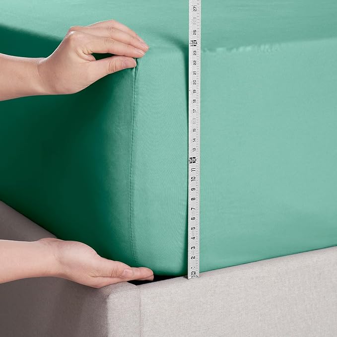 Nestl Mint Extra Deep Pocket Fitted Sheet Queen, Hotel Luxury Queen Fitted Sheet Only Easily Fits 18 to 24 Inch Mattress, Super Soft, Wrinkle-Free, and Breathable Bottom Sheets with Corner Straps