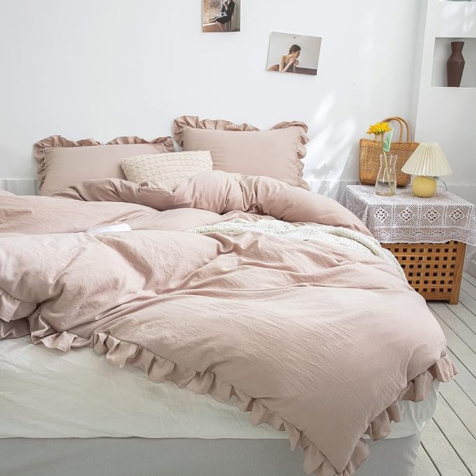 Merryword Taupe Pillow Shams Tan Ruffle Standard Pillowcases 20x26inch Cute Pillowcases Set of 2 Shabby Chic Ruffled Fringe Decor Pillow Cover