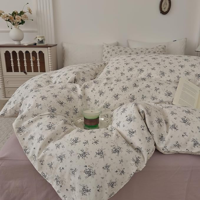 VM VOUGEMARKET King Size Double Layer Gauze Duvet Cover Set, Off-White Duvet Cover with Gray Floral Prints Bedding Set for Cottagecore Decor