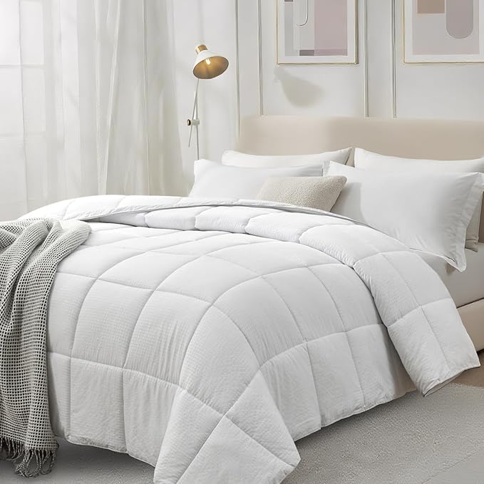 Homelike Moment Comforters Queen Size - White Duvet Insert Down Alternative Bed Queen Comforter, Lightweight Bedding Comforter Full Size Quilted Soft All Season with Coner Tabs White Square Embossed