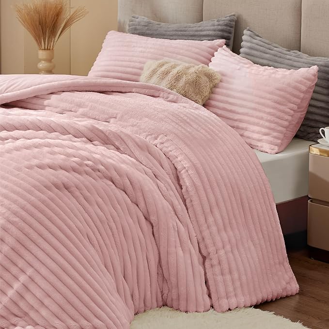 BEDELITE Fleece Full Comforter Set -Super Soft & Warm Fluffy Pink Bedding, Luxury Fuzzy Heavy Bed Set for Winter with 2 Pillow Cases
