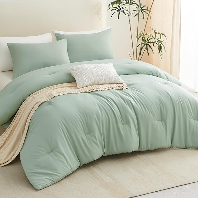 CozyLux King Size Comforter Set Sage Green, 3 Pieces Solid Comforters King Size Breathable Quilted Bedding Sets, Luxury Soft Lightweight Bed Set with Down Alternative Comforter and 2 Pillowcases