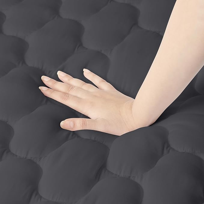 Utopia Bedding Waterproof Mattress Protector, King Mattress Pad, Quilted Fitted Cover Stretches up to 16 Inches Deep (Grey)
