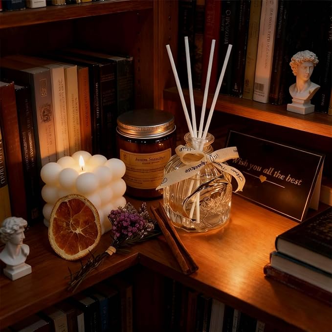 English Pear & Freesia Candle and Reed Diffuser Gift Set with – Long-Lasting Botanical Fragrance for Home Aromatherapy, Elegant Décor & Gift Box