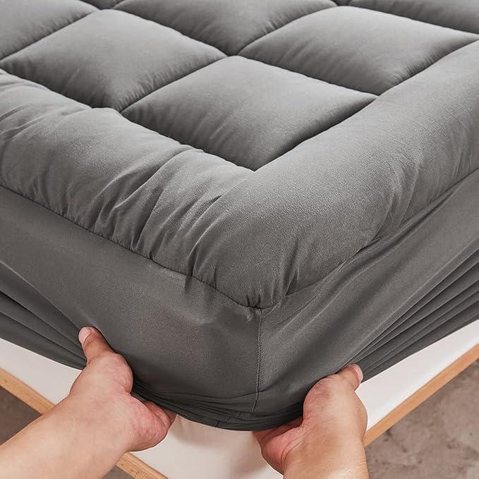 Mattress Pad Cover with Stretches to 18” Deep Pocket Fits Up to 8”-21” Cooling Bed Topper,Soft and Breathable Mattress Protector Cover (Gray, Queen)