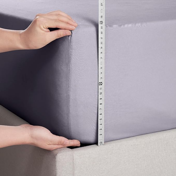 Nestl Dusty Purple Extra Deep Pocket Fitted Sheet Queen, Hotel Luxury Queen Fitted Sheet Only Easily Fits 18 to 24 Inch Mattress, Super Soft, Wrinkle-Free, Breathable Bottom Sheets with Corner Straps