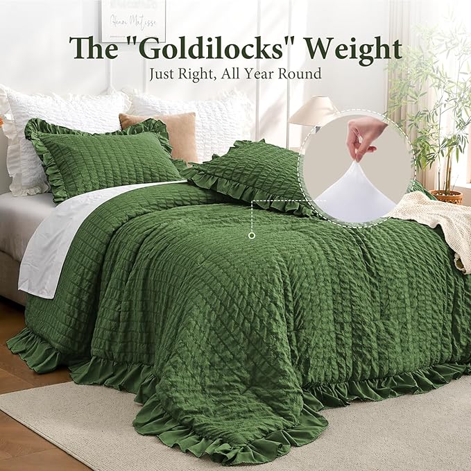 JOLLYVOGUE Dark Green Twin Size Comforter Set, 2 Pieces Seersucker Lightweight Fluffy Bedding Set, Twin Ruffle Comforter, All Season Soft Microfiber Shabby Chic Bed Set