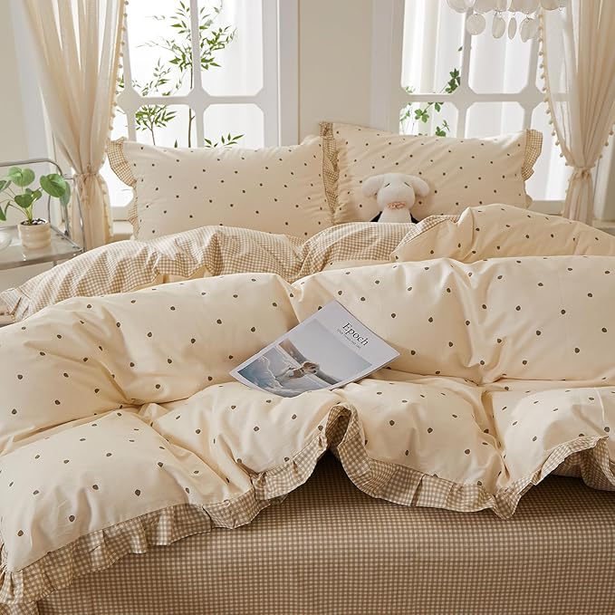 mixinni Floral Duvet Cover Set King Size – 100% Cotton 3-Piece Bedding Set with Ruffled Trim, Reversible Vintage Beige Gingham & Strawberry Print, Soft Aesthetic Duvet Cover with Zipper Closure