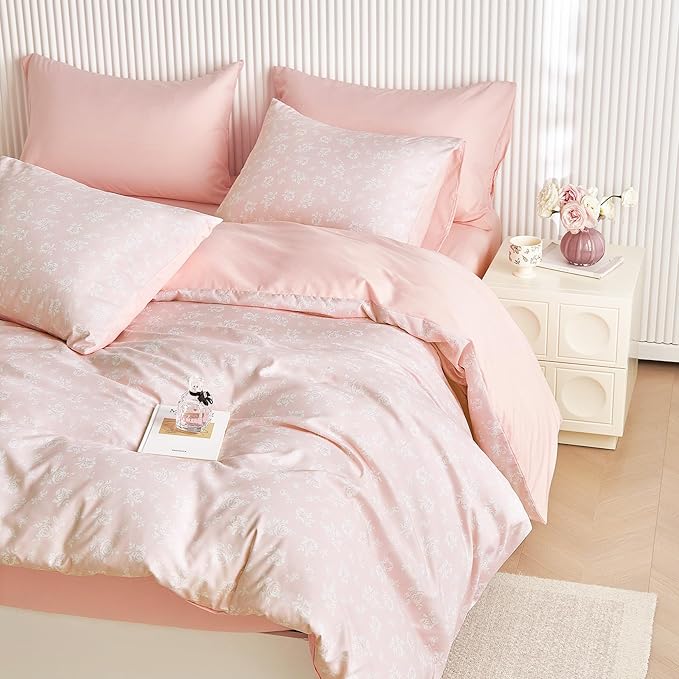 Wake In Cloud - Coquette Duvet Cover Set, Floral Cottagecore Flower Shabby Chic Cute Aesthetic, Soft Lightweight Bedding for Women Teen Girls, 3-Piece, Light Pink, Twin/Twin XL Size