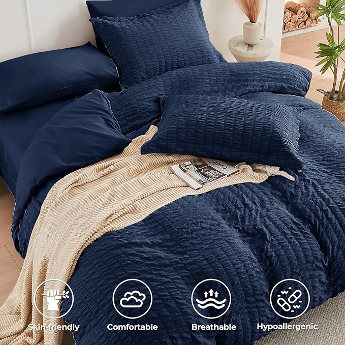 HYMOKEGE Navy Blue Twin Size Duvet Cover, Ultra Soft 2-Piece Seersucker Duvet Cover Set with Zipper Closure, Soft Brushed Microfiber Bedding Set with 8 Corner Ties (68"x90", 1 Pillowshams)
