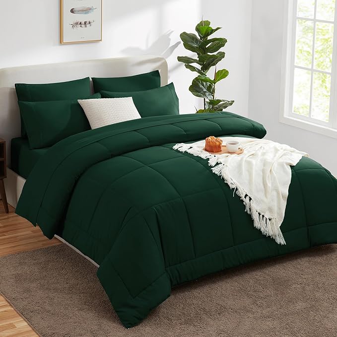 CozyLux Twin XL Comforter Set Emerald Green, 5 Pieces Twin Extra Long Bed in a Bag for College Dorm, All Season Bedding Set with Stitch Quilted Comforter, Flat Sheet, Fitted Sheet, Pillowcases