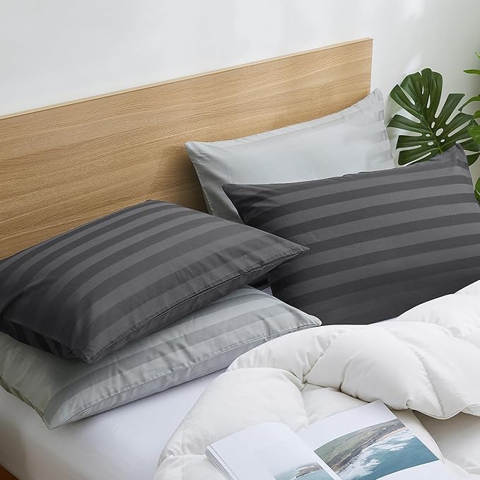 100% Cotton Classic Pillow Protectors with Invisible Zipper, 600 Thread Count Sateen Weave Soft and Breathable Pillow Cases, Protect Pillows from Dirt, Dust and Debris (Queen, 20"x30", Set of 2)