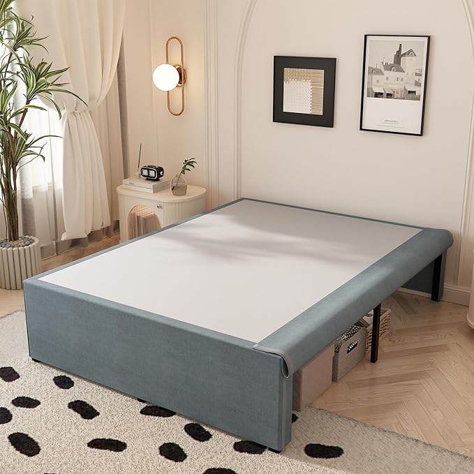 Maenizi 18 Inch King Bed Frame with Fabric Cover, Heavy Duty King Platform Bed Frame Support Up to 3000 lbs, Easy Assembly, Noise Free, Black
