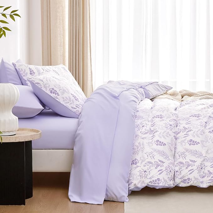 Wake In Cloud - Floral Duvet Cover Set, Botanical Vintage Flower Coquette Cottagecore Aesthetic for Women Teen Girls, Soft Lightweight Bedding, 3-Piece, Lilac, Full Size
