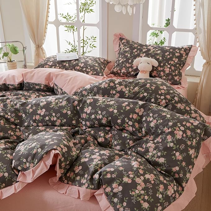 mixinni Vintage Floral Duvet Cover Set Queen Size – 100% Cotton Ruffle Lace Bedding, Pink Rose Flower and Green Leaf Print, Reversible Stripes Pattern, Grandmillennial Cottagecore Aesthetic 3Pcs