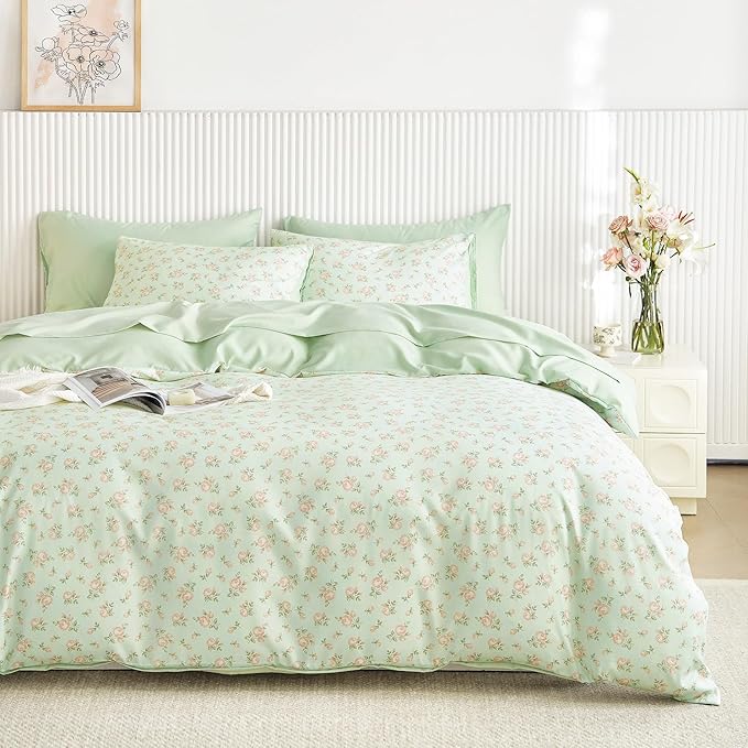 Wake In Cloud - Coquette Duvet Cover Set, Floral Cottagecore Flower Shabby Chic Cute Aesthetic, Soft Lightweight Bedding for Women Teen Girls, 3-Piece, Green Pink, Full Size
