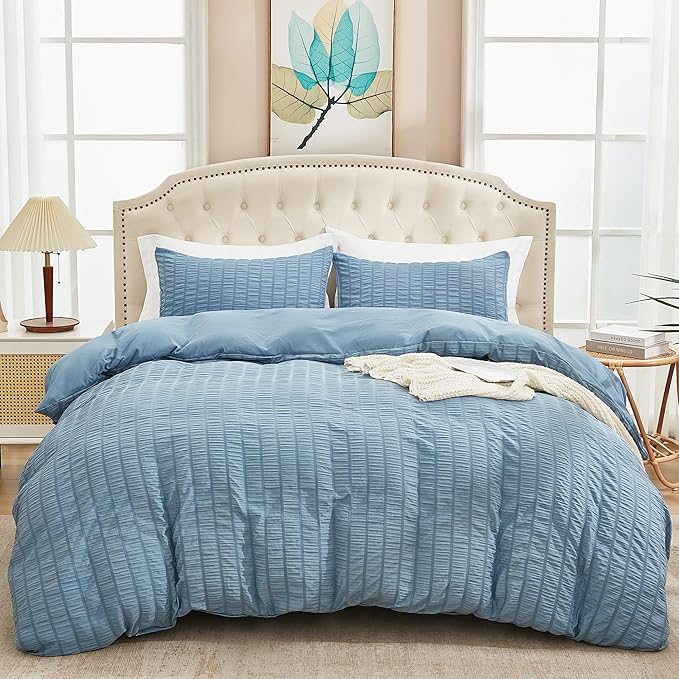 AveLom Grayish Blue Duvet Cover Cal King(104 x 98 inches), 3 Pieces (1 Duvet Cover, 2 Pillowcases), Seersucker Striped Soft Washed Microfiber, Textured Duvet Cover Set with Zipper Closure, Corner Ties