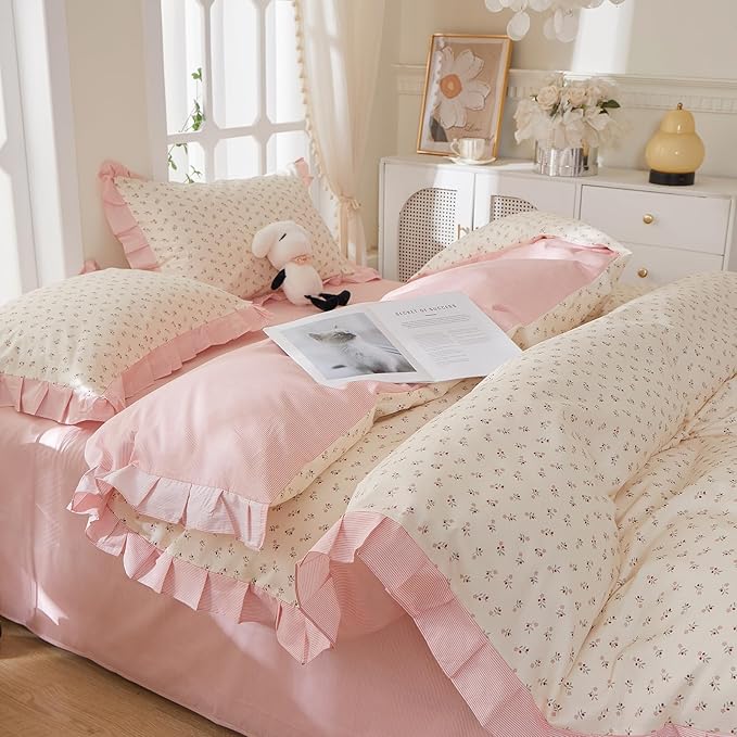 mixinni Pink Floral Duvet Cover Set King Size – 100% Cotton Ruffle Lace Bedding, Romantic Blushing Flower Print, Reversible Striped Pattern, Cottagecore Soft Aesthetic Princess Bedding for Girls