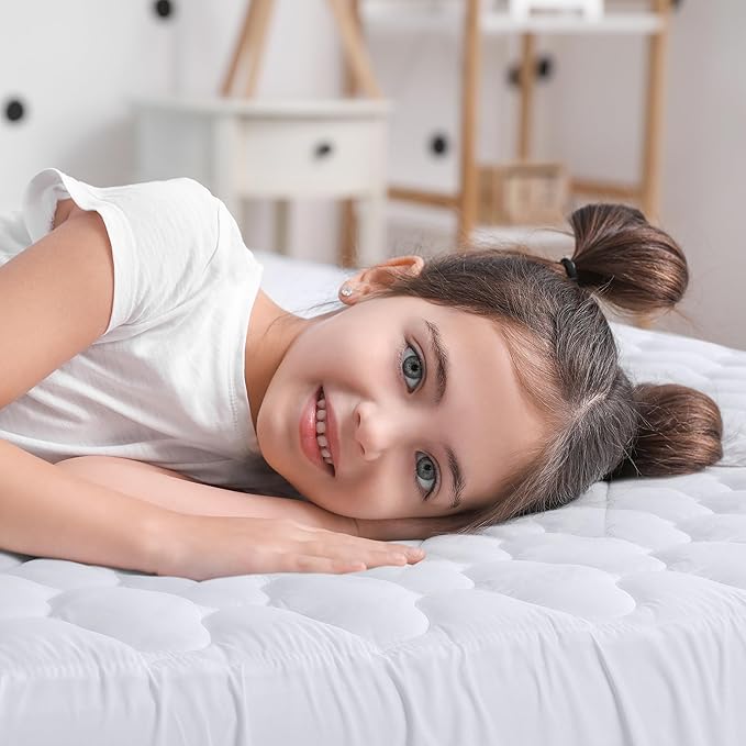 Utopia Bedding Waterproof Mattress Protector, Queen Mattress Pad, Noiseless Quilted Fitted Cover with Deep Pocket Stretches up to 16 Inches (White)