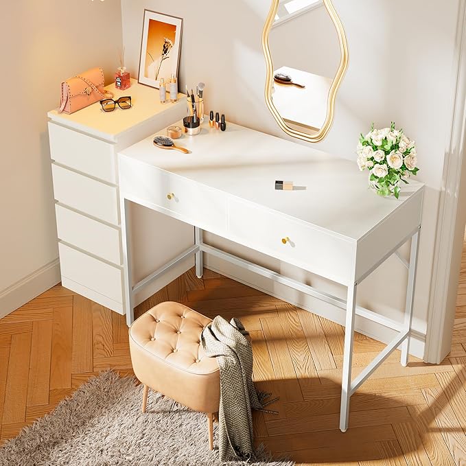SUPERJARE Vanity Desk with Drawers, 31.5 inch Computer Desk, Modern Simple Home Office Desks, Makeup Dressing Table for Bedroom - White