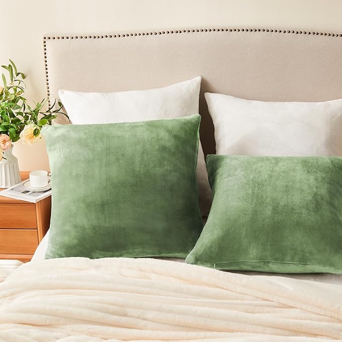 BEDELITE Velvet Pillow Covers 26x26 with Zipper, 2 Pack Super Soft Square Pillow Covers for Bedroom, Sofa, Luxury Cozy Fleece Pillowcases for All Seasons(26x26 Inches, Sage Green)