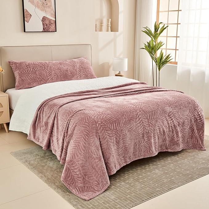 SOCHOW Body Pillow Cover 21x54 Inches, Super Soft and Cozy Leaves Textured Fleece Long Body Pillowcase with Zipper Closure,1 Pack, Dusty Pink