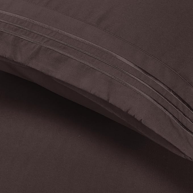 Elegant Comfort Luxury Ultra-Soft 2-Piece Pillowcase Set - 1500 Premium Hotel Quality Microfiber Double Brushed - Wrinkle Resistant, King Size, Chocolate Brown