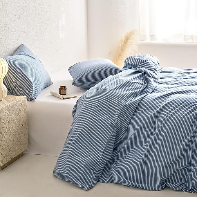 Wake In Cloud - Striped Cotton Duvet Cover Set, 100% Washed Cotton Textured Percale Bedding Set, Ticking Stripe Pinstripe Farmhouse, 3 Pieces, Denim Blue, King Size