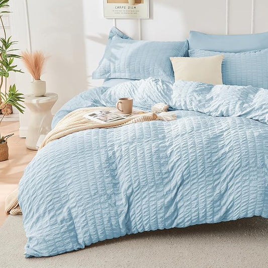 HYMOKEGE Lake Blue Duvet Cover Queen Size, Ultra Soft 3-Piece Seersucker Duvet Cover Set with Zipper Closure, Soft Brushed Microfiber Bedding Set with 8 Corner Ties (90"x90", 2 Pillowshams)