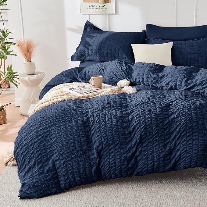 HYMOKEGE Navy Blue Twin Size Duvet Cover, Ultra Soft 2-Piece Seersucker Duvet Cover Set with Zipper Closure, Soft Brushed Microfiber Bedding Set with 8 Corner Ties (68"x90", 1 Pillowshams)