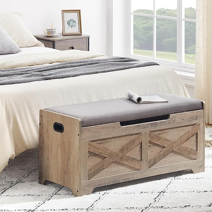 GAOMON Storage Chest, Lift Top Storage Trunk with 2 Safety Hinges, Barn Style Organizer, Wooden Entryway Bench with Seat Cushion, Large Storage Chest for Entryway, Bedroom, Living Room