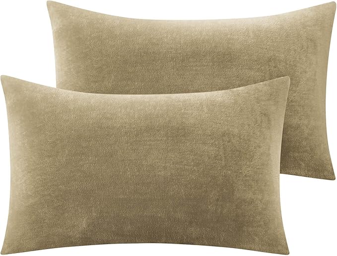 BEDELITE Flannel King Size Pillow Cases Set of 2, Super Soft Fleece Pillowcases with Zipper for Bedroom, Sofa, Couch,Luxury Cozy Fuzzy Velvet Pillow Shams for All Seasons(20x36 Inches,Camel)