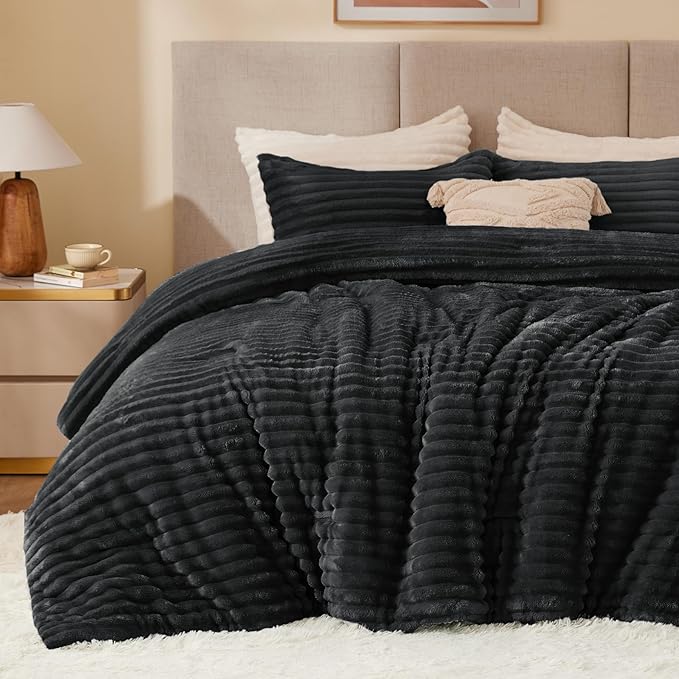 BEDELITE Fleece Twin Comforter Set -Super Soft & Warm Fluffy Black Bedding, Luxury Fuzzy Heavy Bed Set for Winter with 1 Pillow case