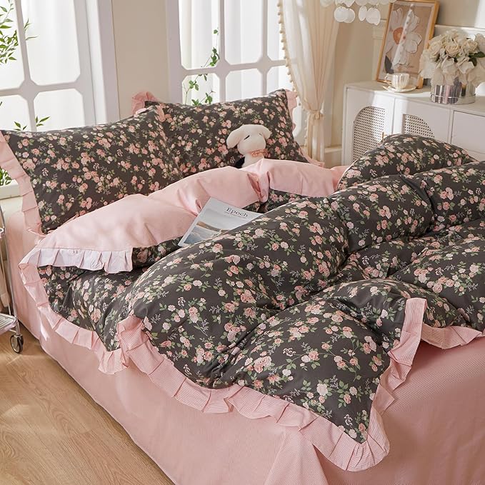 mixinni Vintage Floral Duvet Cover Set Full Size – 100% Cotton Ruffle Lace Bedding, Pink Rose Flower and Green Leaf Print, Reversible Stripes Pattern, Grandmillennial Cottagecore Aesthetic 3Pcs