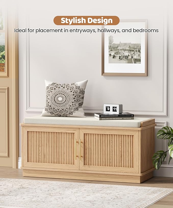 Akxomel Fluted Shoe Storage Bench with Cushion, 39.4" Entryway Bench with Adjustable Shelves and 2 Doors, Shoe Cabinet Bench with Curved Profile, for Hallway, Living Room, Bedroom, Natural Oak