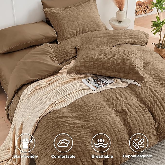 HYMOKEGE Brown Queen Comforter Set Seersucker 7 Pieces, All Season Luxury Bed in a Bag Queen for Bedroom, Bedding Set with Comforter, Sheets, Pillowcases & Shams