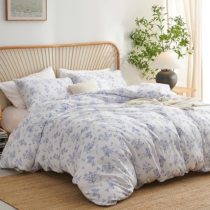 Nayoroom Blue Floral Duvet Cover Queen Size Cottagecore Flower Leaf Spring Comforter Cover 3 Pcs Soft Breathable Microfiber Pastoral Aesthetic Bedding Set with Zipper Closure