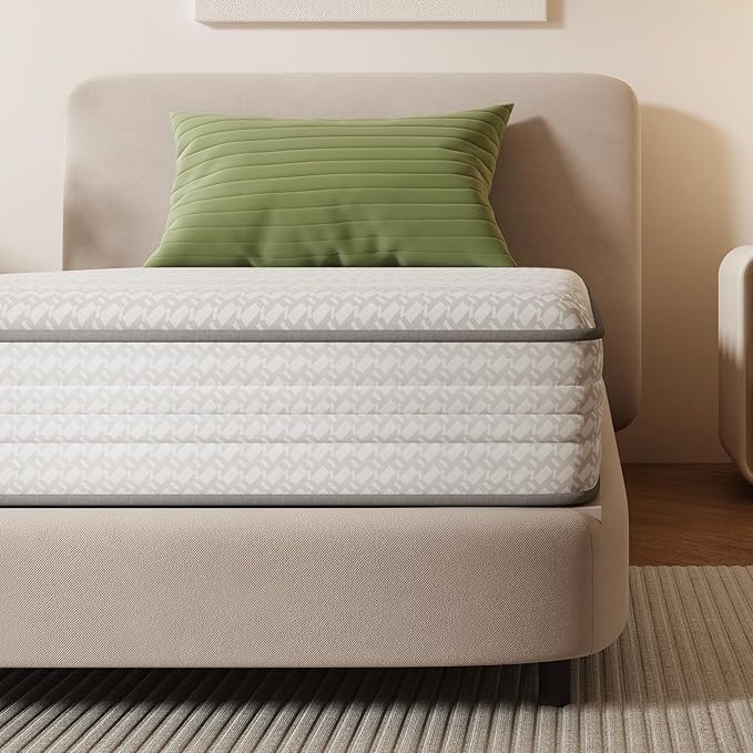 Novilla 8 Inch Full Mattress, Hybrid Full Size Mattresses with BioAir Comfort Foam for Pressure Relief, Medium Plush Colchones with Innerspring CertiPUR-US Certified for Kids Mattress in a Box