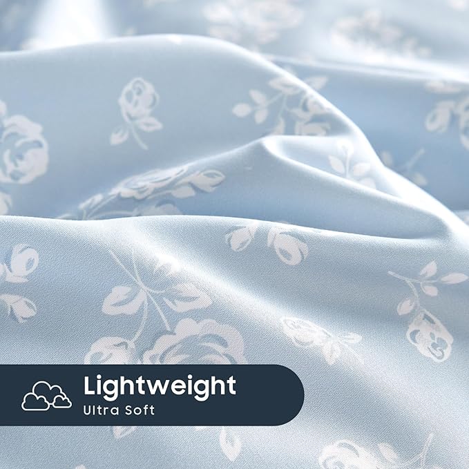 Wake In Cloud - Coquette Duvet Cover Set, Floral Cottagecore Flower Shabby Chic Cute Aesthetic, Soft Lightweight Bedding for Women Teen Girls, 3-Piece, Light Blue, Queen Size
