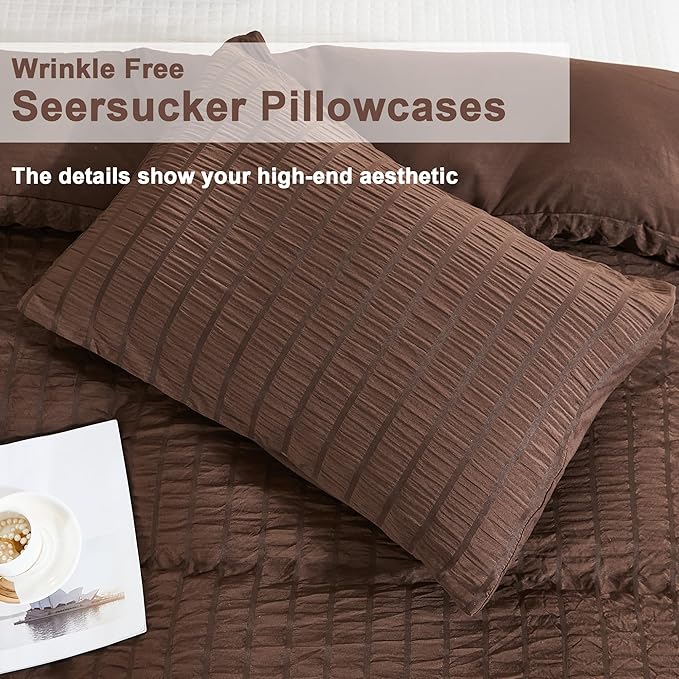 AveLom Seersucker Duvet Cover Set Queen Size (90 x 90 inches), 3 Pieces (1 Duvet Cover, 2 Pillow Cases), Brown Ultra Soft Washed Microfiber, Textured Duvet Cover with Zipper Closure, Corner Ties