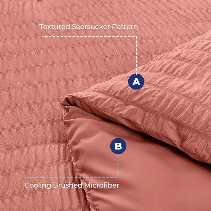 HYMOKEGE Coral Red Duvet Cover Queen Size, Ultra Soft 3-Piece Seersucker Duvet Cover Set with Zipper Closure, Soft Brushed Microfiber Bedding Set with 8 Corner Ties (90"x90", 2 Pillowshams)