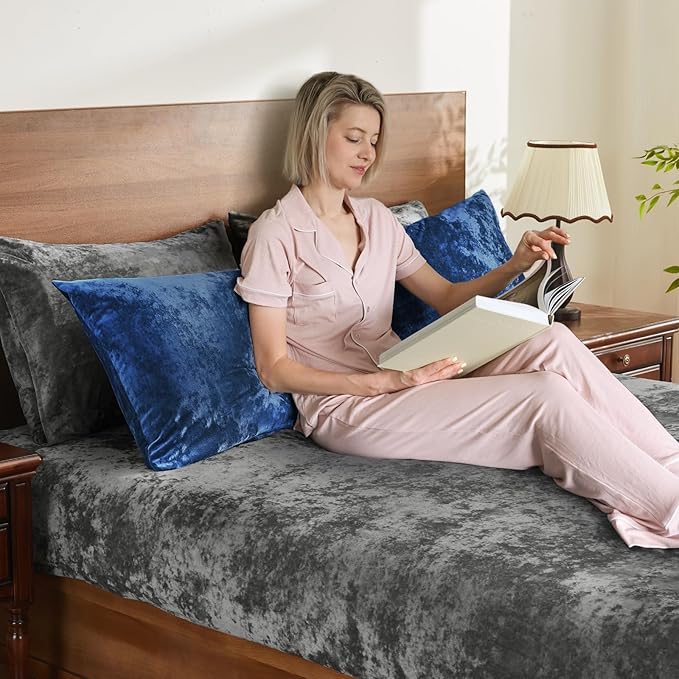 BEDELITE Velvet Body Pillow Cover with Zipper, Soft and Plush 20x54 Long Pillow Case, Velvety Smooth and Cozy Body Pillow Pillowcase for Bedroom and Couch, for All Seasons(Navy Blue)